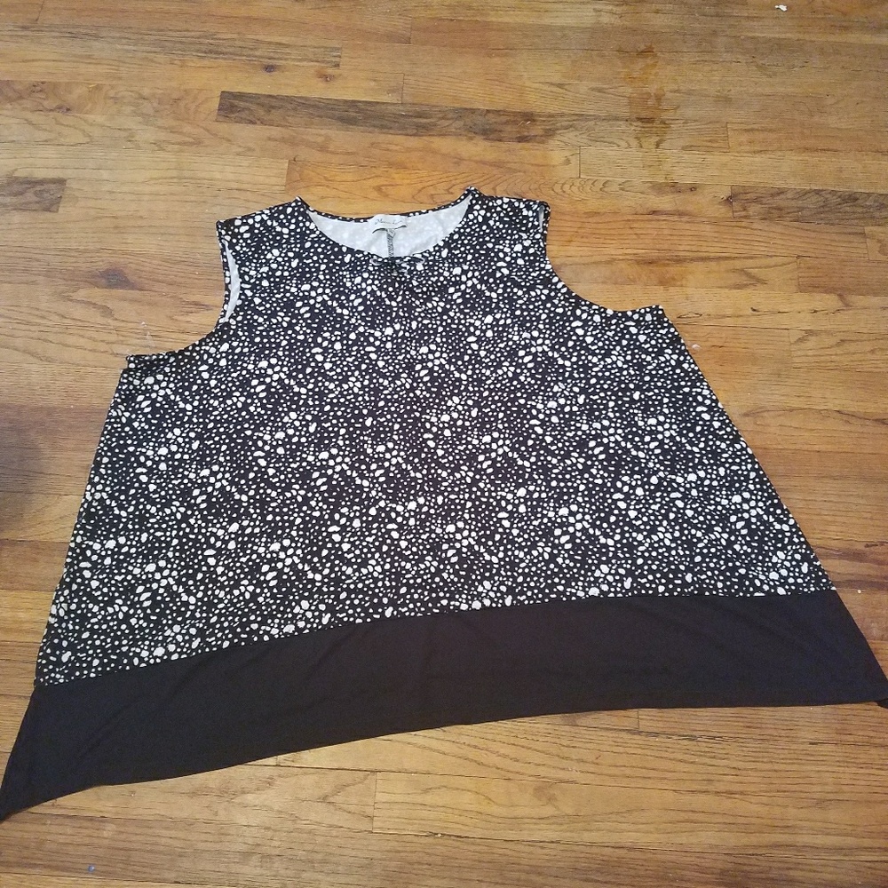 Flowy Tank